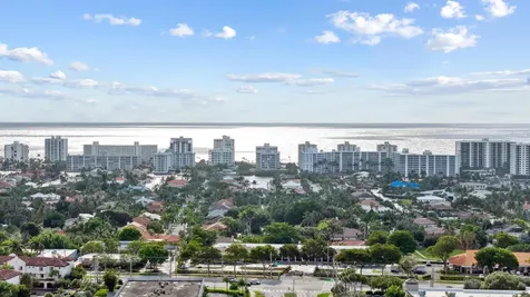 110 Via Floresta Drive Boca Raton FL 33487