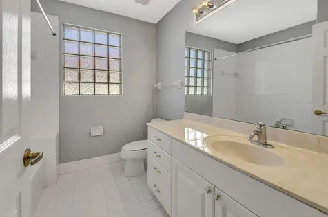 7800 Colony Lake Drive Boynton Beach FL 33436