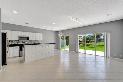 7800 Colony Lake Drive Boynton Beach FL 33436