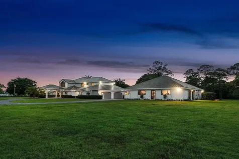 21677 El Bosque Way Boca Raton FL 33428