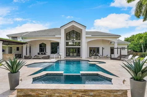 21677 El Bosque Way Boca Raton FL 33428