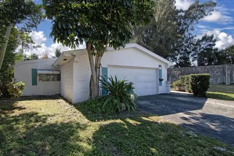 448 Sw 10th Avenue Boynton Beach FL 33435