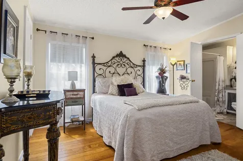 1657 Elkhart Circle Tavares FL 32778