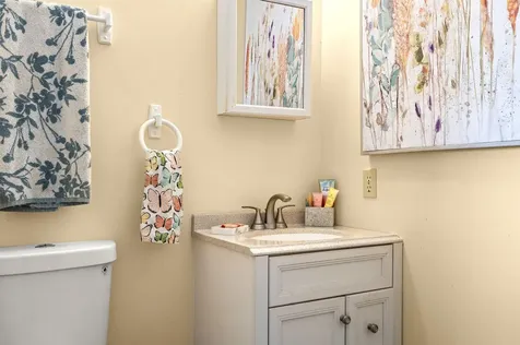 1657 Elkhart Circle Tavares FL 32778