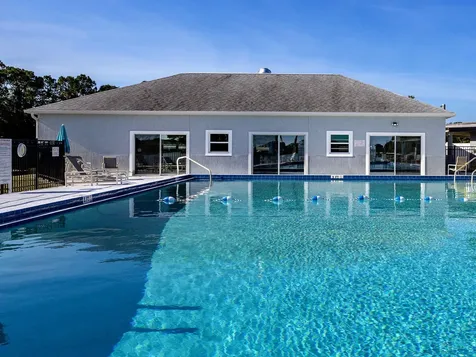 1657 Elkhart Circle Tavares FL 32778