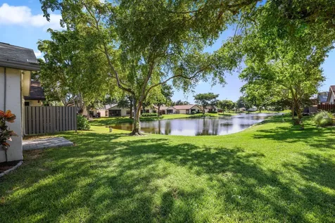 4847 Boxwood Circle Boynton Beach FL 33436