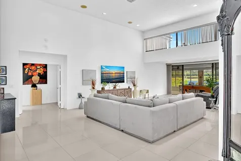 10126 Spyglass Way Boca Raton FL 33498