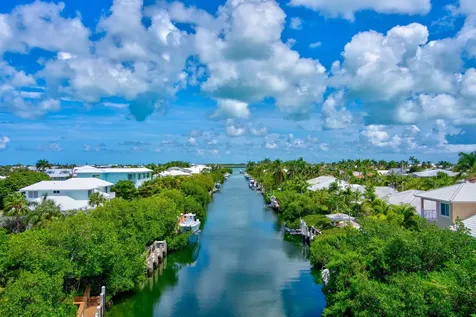1330 Coury Drive Key Colony Beach FL 33051
