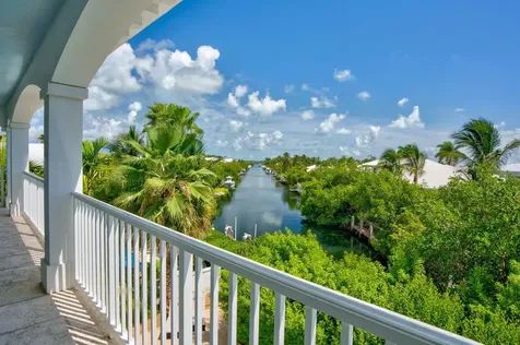 1330 Coury Drive Key Colony Beach FL 33051