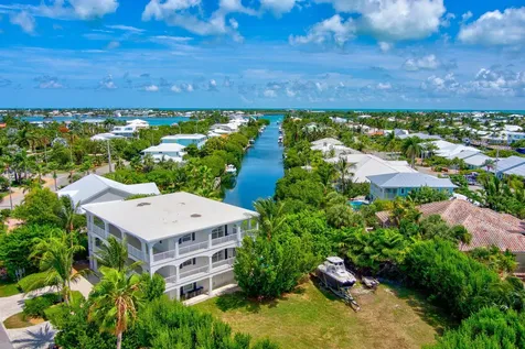 1330 Coury Drive Key Colony Beach FL 33051