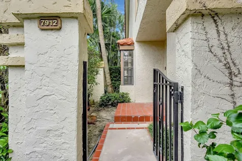 7912 La Mirada Drive Boca Raton FL 33433