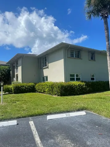 29 Lake Vista Trail Port Saint Lucie FL 34952
