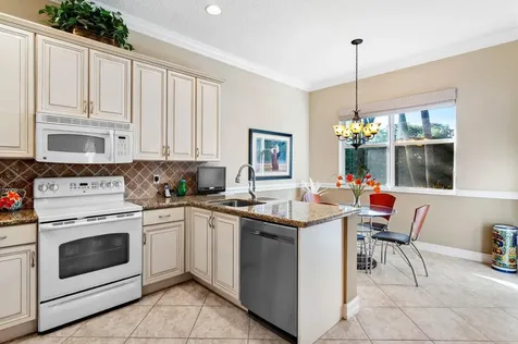 7410 Ringwood Terrace Boynton Beach FL 33437
