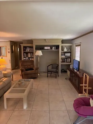 146 W Caribbean Port Saint Lucie FL 34952