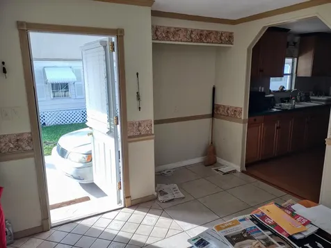 146 W Caribbean Port Saint Lucie FL 34952