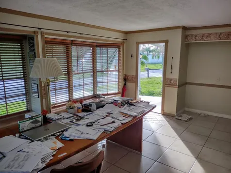 146 W Caribbean Port Saint Lucie FL 34952