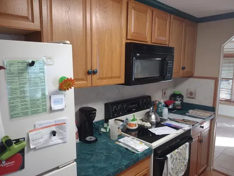 146 W Caribbean Port Saint Lucie FL 34952