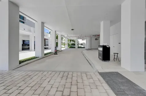 475 E Royal Palm Road Boca Raton FL 33432