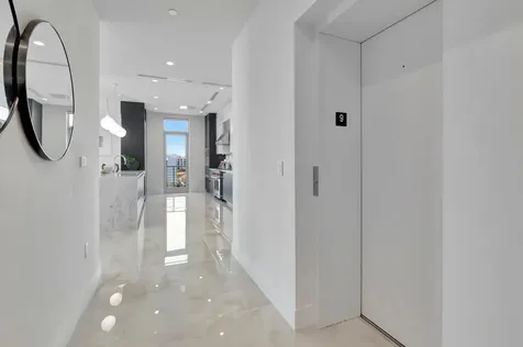 475 E Royal Palm Road Boca Raton FL 33432