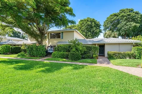 13 Westgate Lane Boynton Beach FL 33436