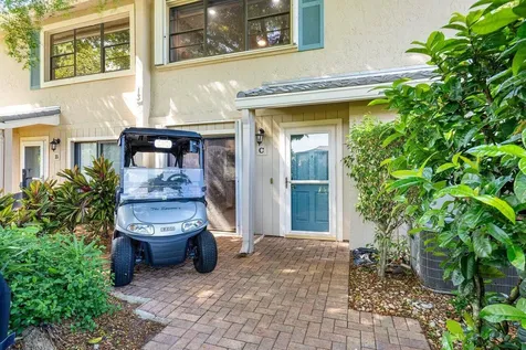 13 Westgate Lane Boynton Beach FL 33436