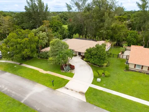 9459 Old Pine Road Boca Raton FL 33428