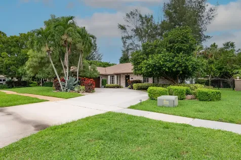 9459 Old Pine Road Boca Raton FL 33428