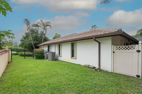 9459 Old Pine Road Boca Raton FL 33428