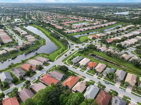 8228 Brindisi Lane Boynton Beach FL 33472