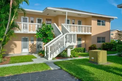2111 Ne 1st 203 Court Boynton Beach FL 33435