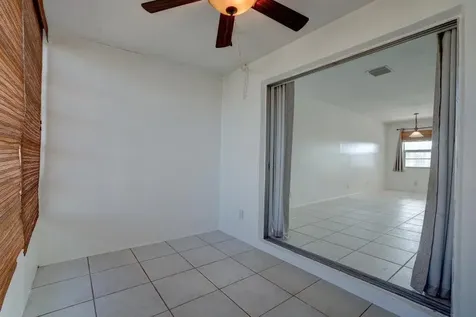 2111 Ne 1st 203 Court Boynton Beach FL 33435