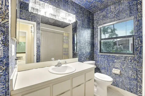 8923 Old Pine Road Boca Raton FL 33433