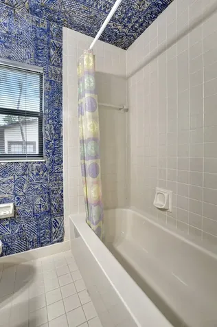 8923 Old Pine Road Boca Raton FL 33433