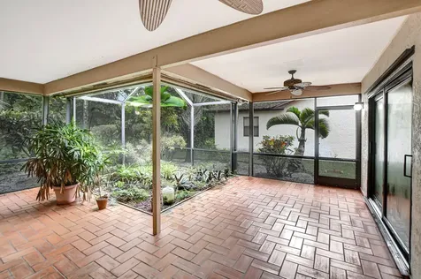 8923 Old Pine Road Boca Raton FL 33433