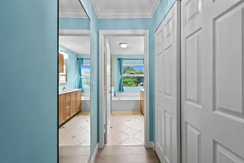 4576 Thornwood Circle Palm Beach Gardens FL 33418