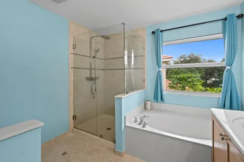 4576 Thornwood Circle Palm Beach Gardens FL 33418