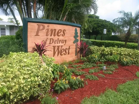 2721 Sw 15th Street Delray Beach FL 33445