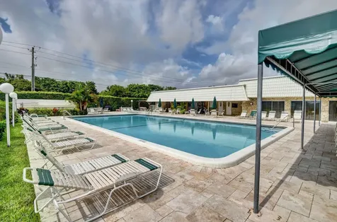 2721 Sw 15th Street Delray Beach FL 33445