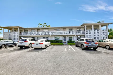 2721 Sw 15th Street Delray Beach FL 33445