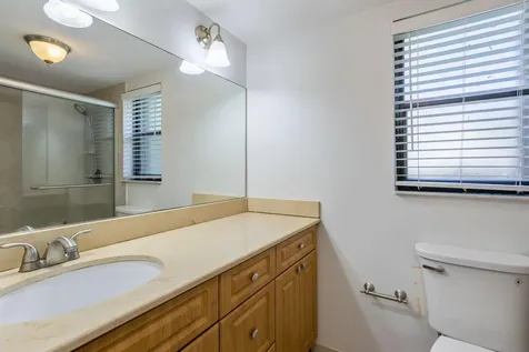 2900 SW 22nd Circle Delray Beach FL 33445