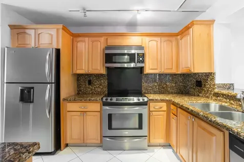 2900 SW 22nd Circle Delray Beach FL 33445