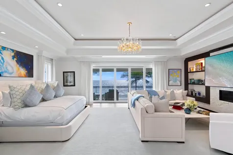 1040 S Ocean Boulevard Manalapan FL 33462