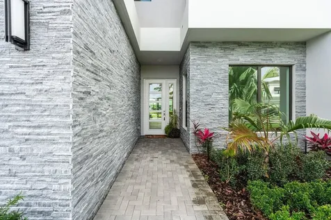 8525 Apple Falls Lane Boca Raton FL 33496