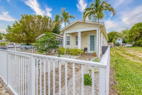 405 S M Street Lake Worth Beach FL 33460