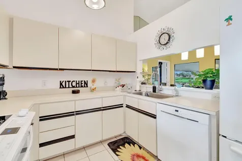 8343 Mooring Circle Boynton Beach FL 33472