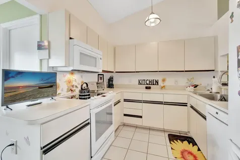 8343 Mooring Circle Boynton Beach FL 33472