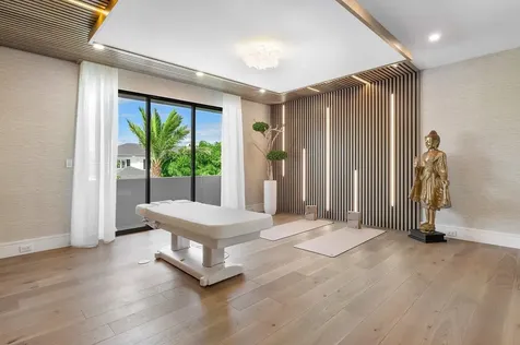 212 W Alexander Palm Road Boca Raton FL 33432