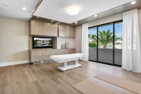 212 W Alexander Palm Road Boca Raton FL 33432