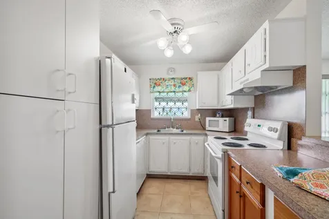 3250 Park Lane Boynton Beach FL 33435