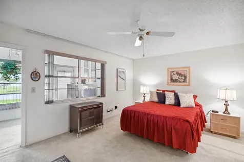 3250 Park Lane Boynton Beach FL 33435